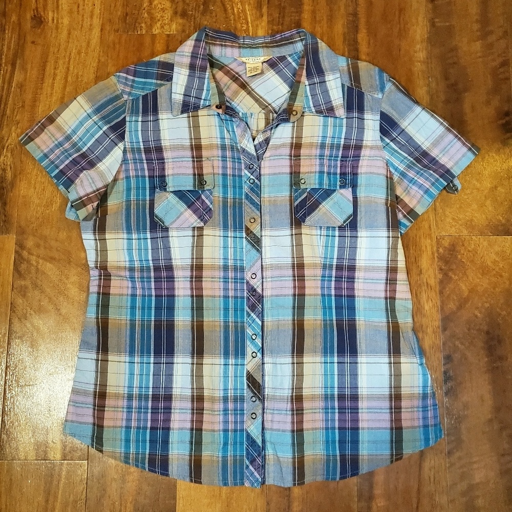 • Blue Plaid Top •